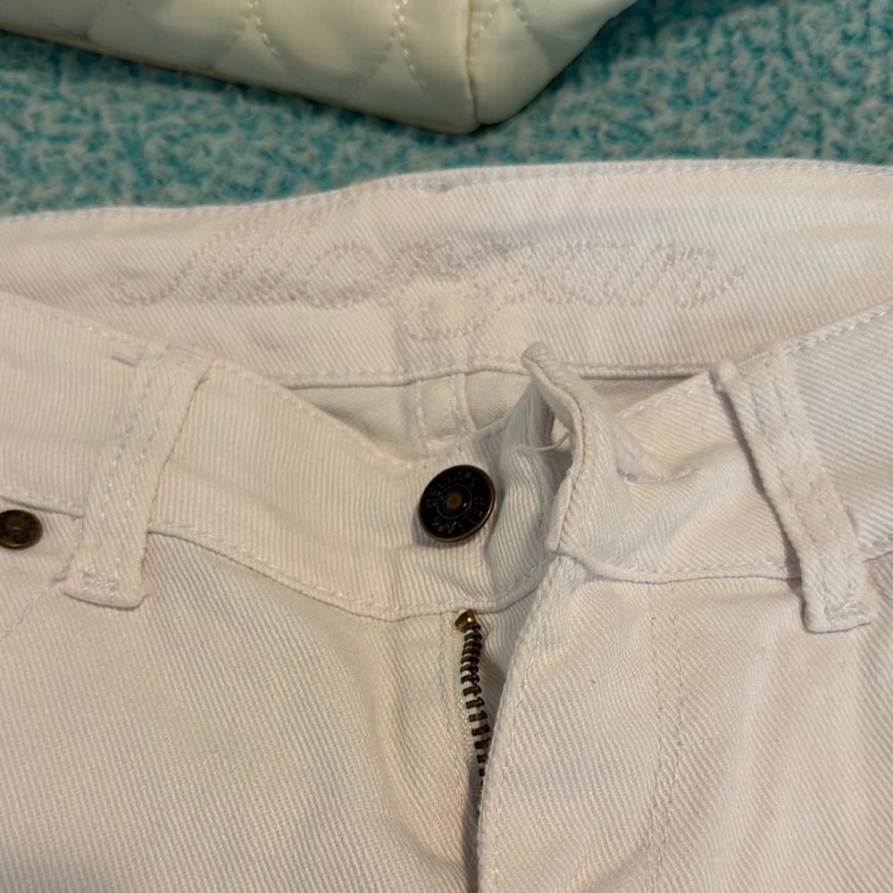 dELiA*s White Jeggings with Solid Denim Look